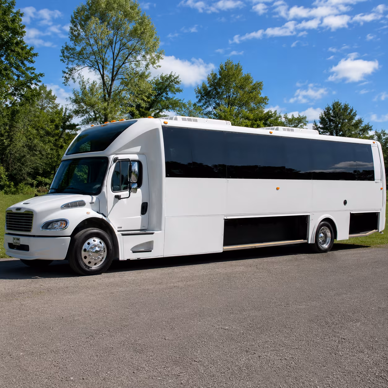 Tulsa Birthday, Sweet 16, & Quinceañera Party Bus Rentals